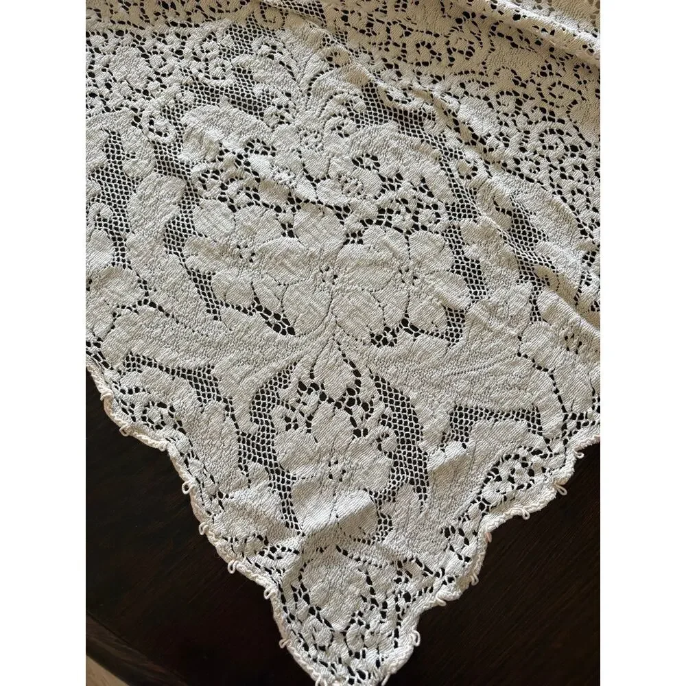Vintage Ivory Lace Tablecloth 77”x50” Floral Medallion Picot Edge Rectangle